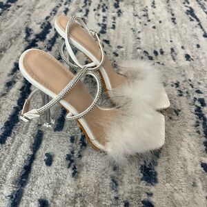 Fashion Nova White and Silver Feathered Heels